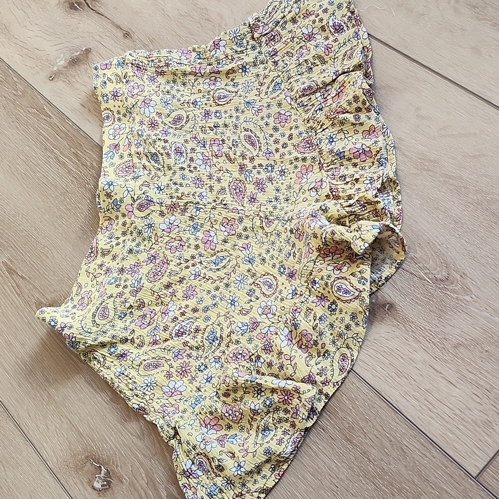 Evsie Floral Shorts, Medium
